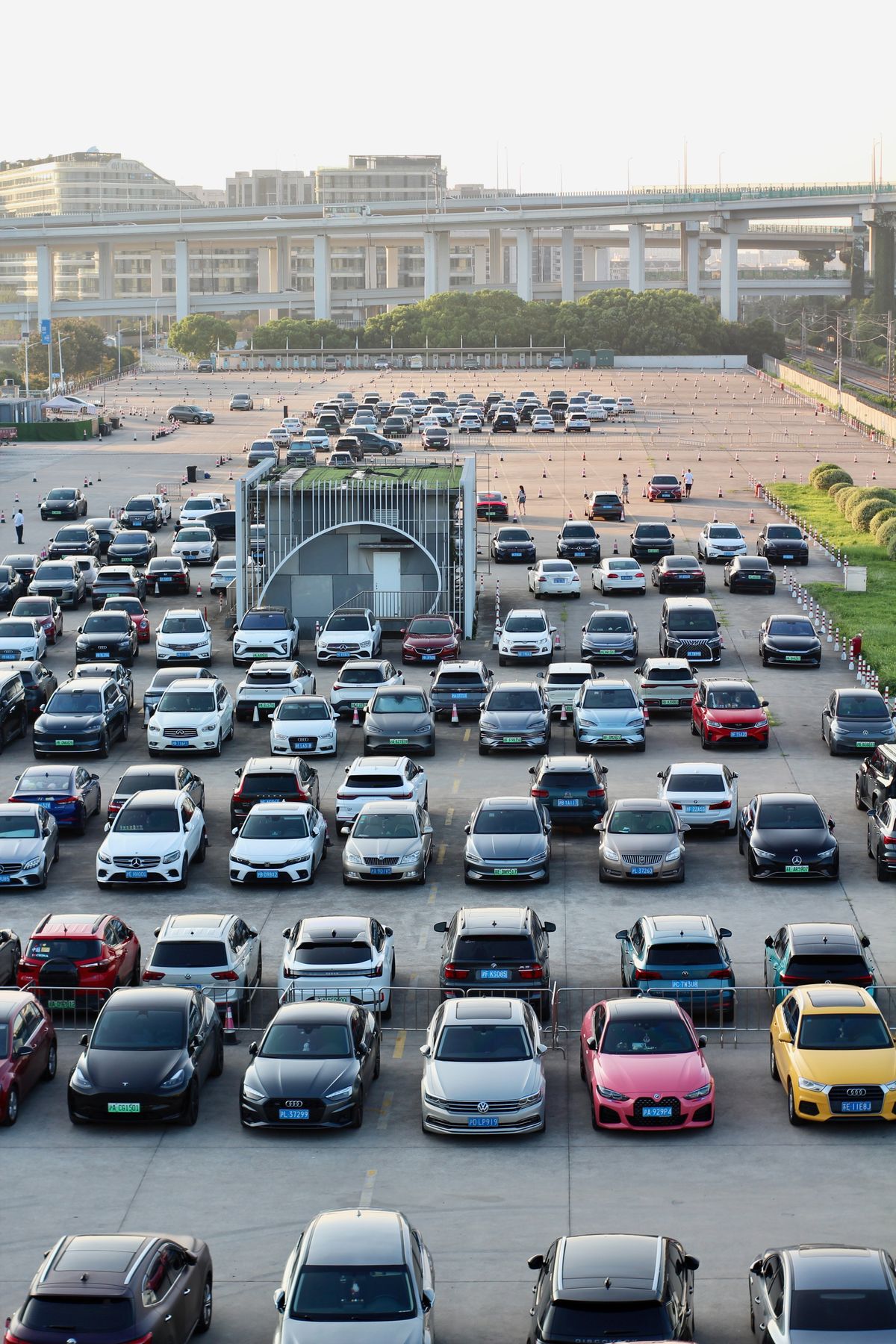 Airport Parking: Your Options, and How to Save